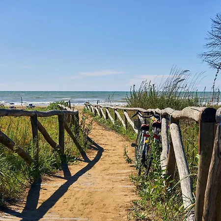 Modern Front Lägenhet Bibione