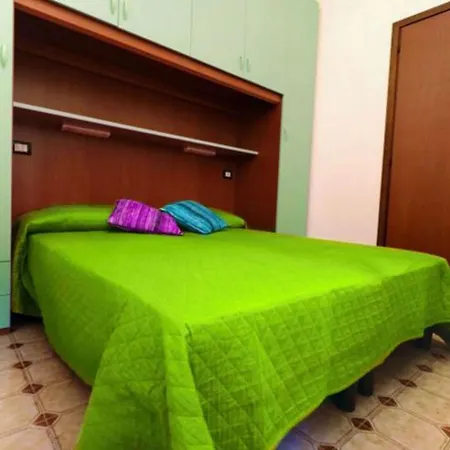 Apartman Modern Front *